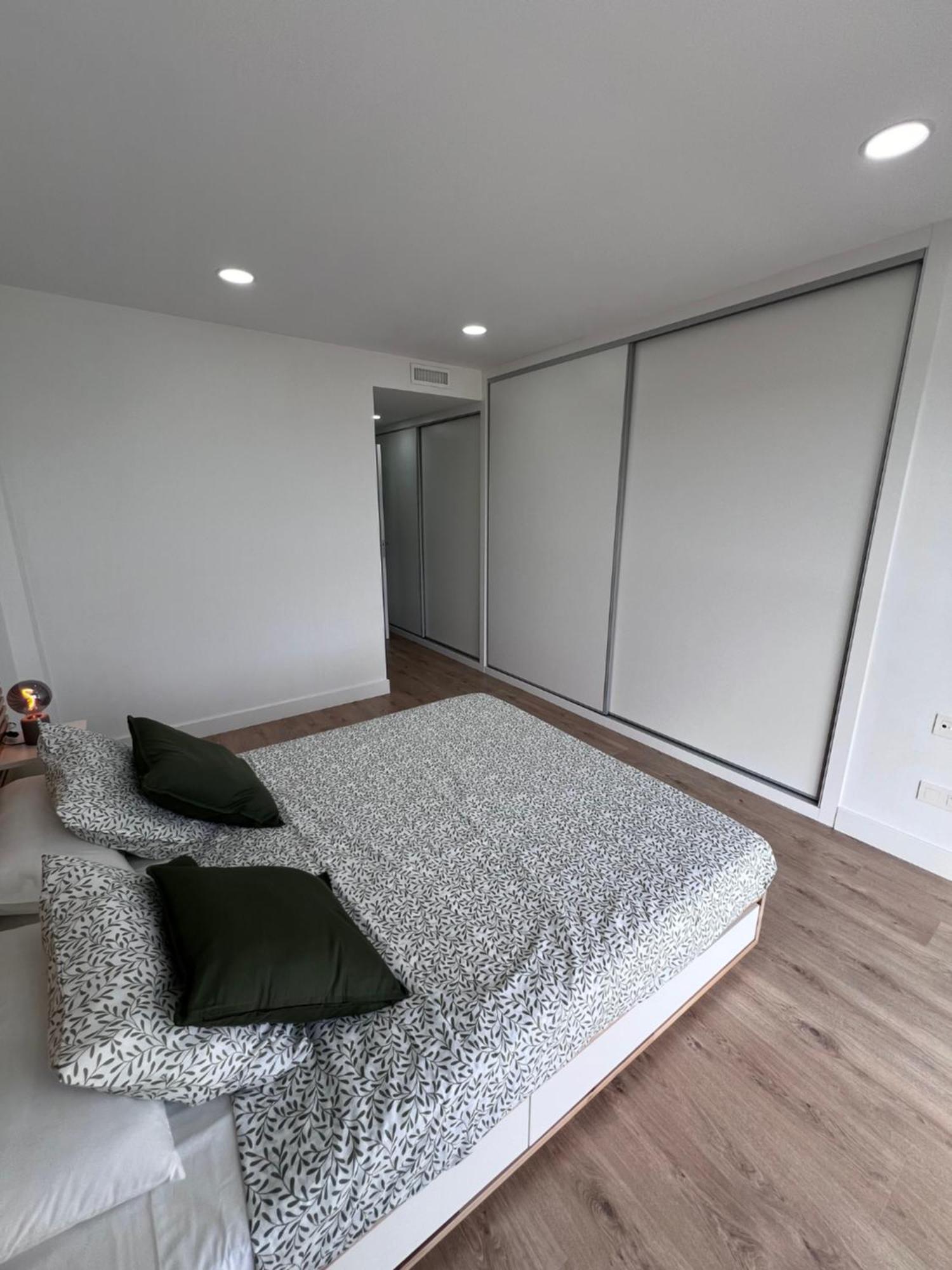 Atico Toyo Golf Apartment *